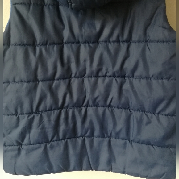 TEX Puffer Vest with Hood - Picture 12 of 12